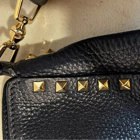Valentino Garavani Rockstud Flip Lock
Messenger Bag Medium Navy Blue Leather - Picture 7 of 12